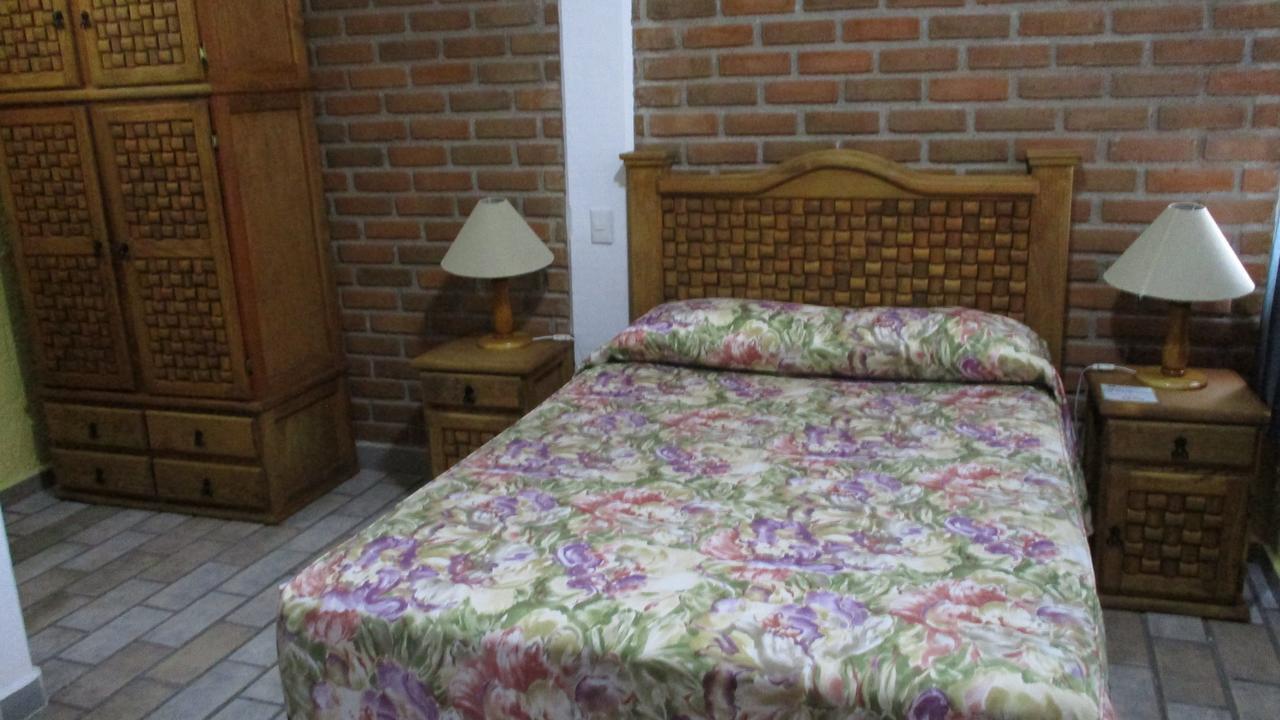 Hotel Villa Monarca Inn Zitácuaro 외부 사진