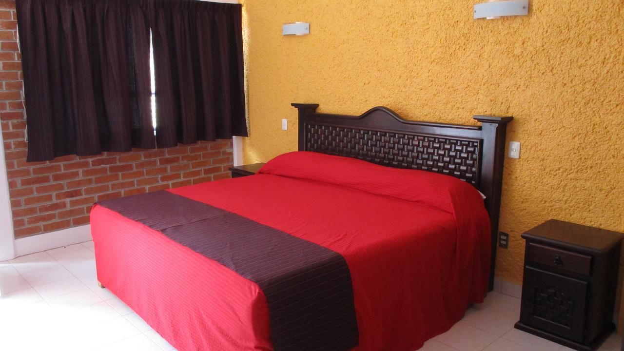 Hotel Villa Monarca Inn Zitácuaro 외부 사진