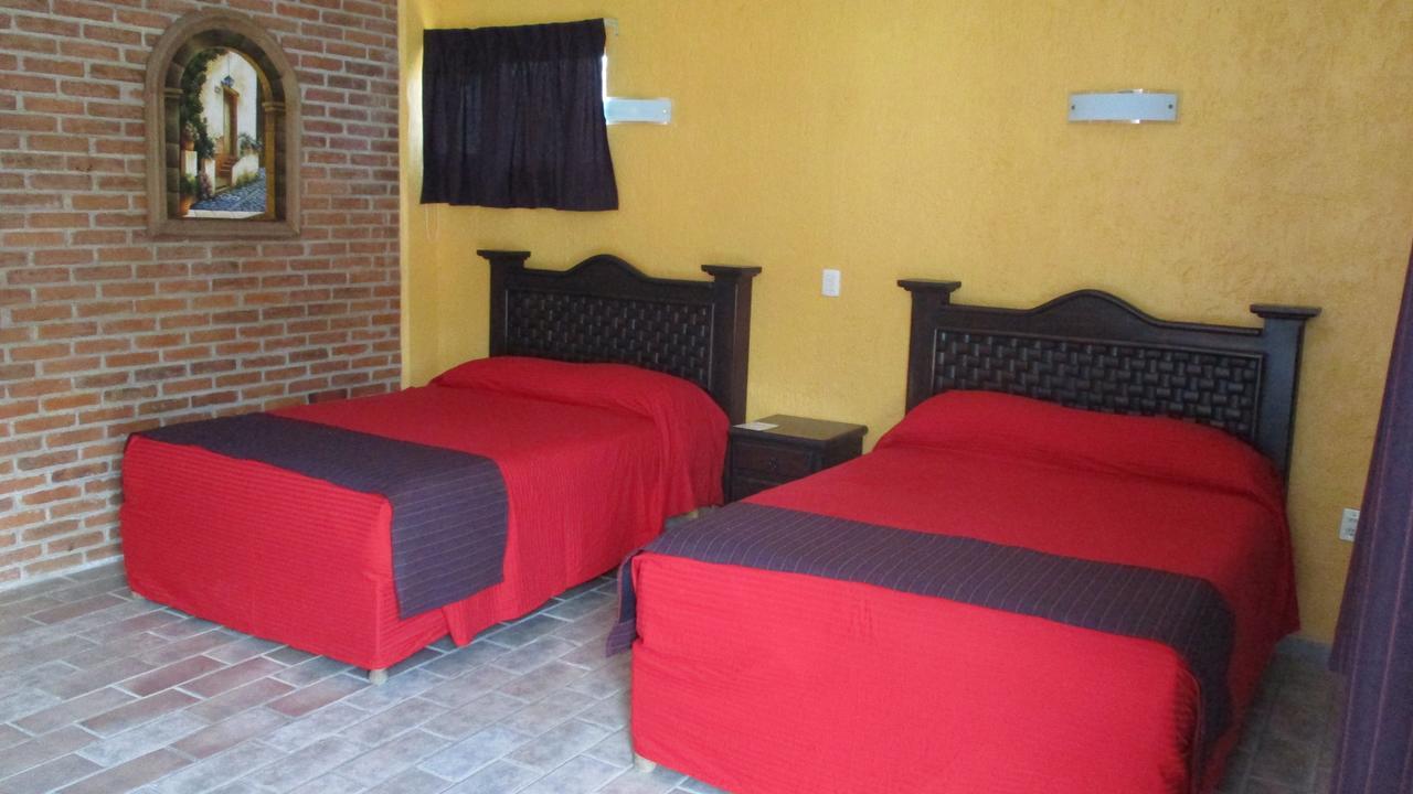 Hotel Villa Monarca Inn Zitácuaro 외부 사진