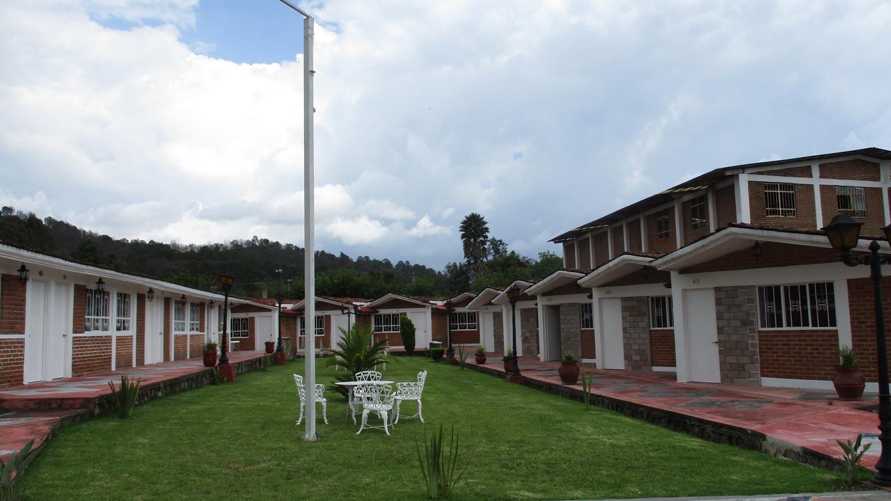 Hotel Villa Monarca Inn Zitácuaro 외부 사진