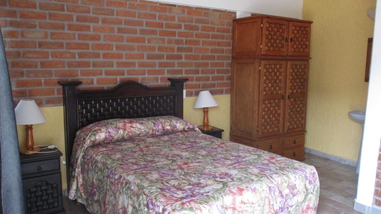 Hotel Villa Monarca Inn Zitácuaro 외부 사진