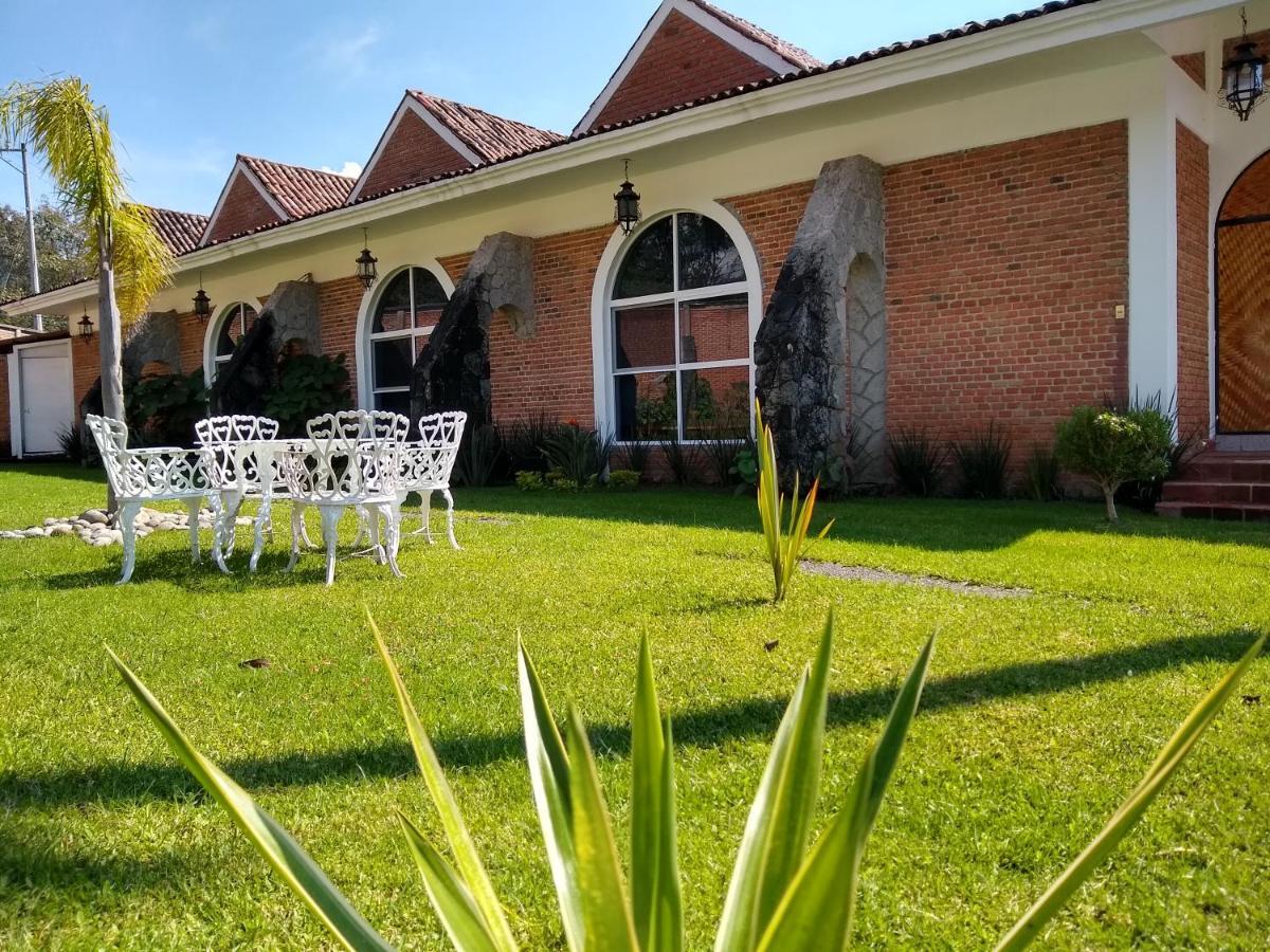 Hotel Villa Monarca Inn Zitácuaro 외부 사진